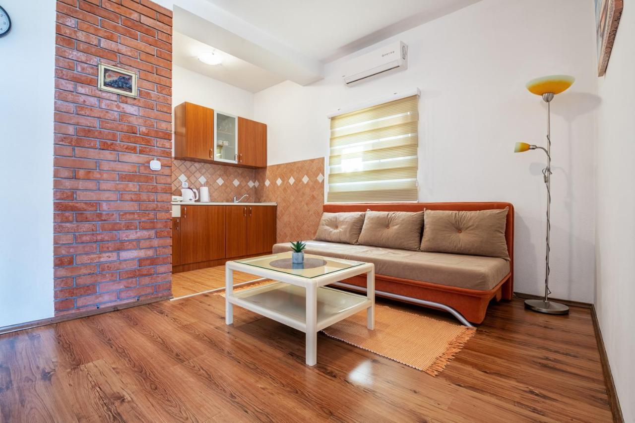 Apartments Leona نيوم المظهر الخارجي الصورة