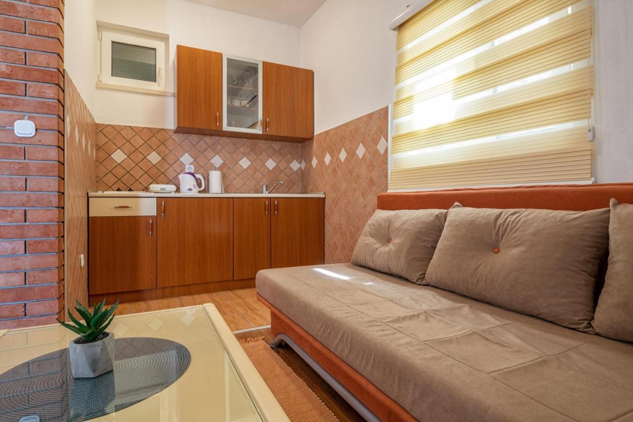 Apartments Leona نيوم المظهر الخارجي الصورة