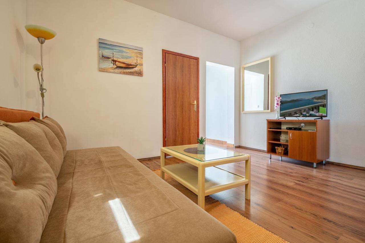 Apartments Leona نيوم المظهر الخارجي الصورة