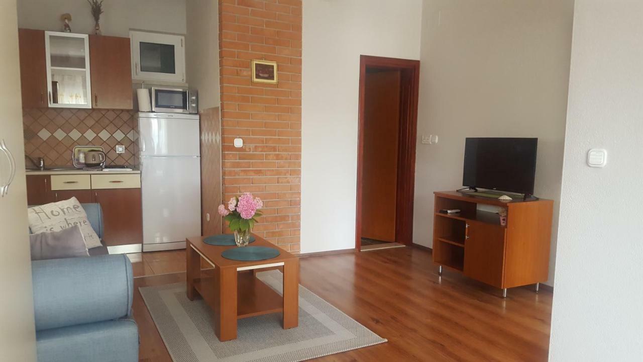 Apartments Leona نيوم المظهر الخارجي الصورة